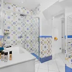 Vittoria 4*
